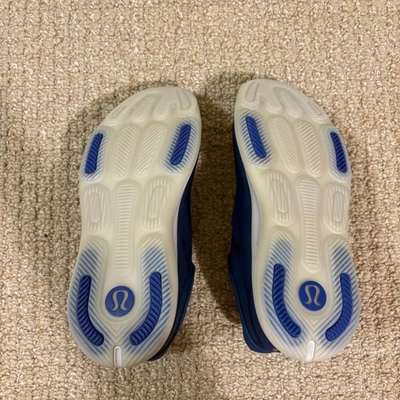 lululemon Strongfeel Women's Training Shoes - Picture 6 of 8